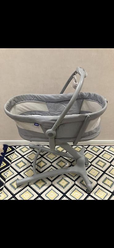 Beşiklər: Chicco Next2Me tipli elektrikli beşik/layla - Rəng: boz - Oval — 1
