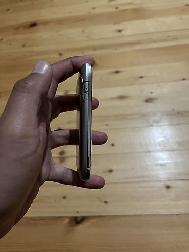 nokia magic max: Nokia E6, rəng - Ağ, Sensor — 8