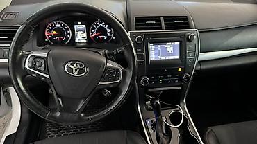 corolla 2016: Toyota Camry: 2017 г., 2.5 л, Автомат, Бензин, Седан — 4