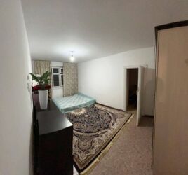 продажа квартир от собственника: 3 комнаты, 58 м², Индивидуалка, 4 этаж, Косметический ремонт