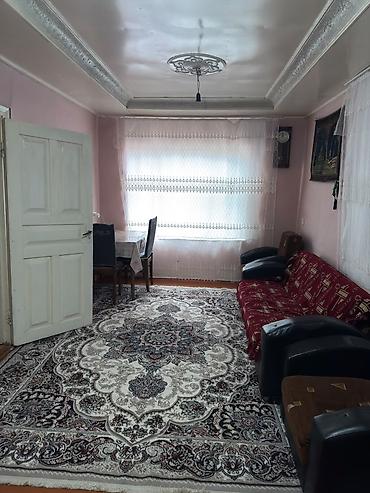 bakida tecili satilan ucuz heyet evleri: 4 otaqlı, 800 kv. m, Kredit yoxdur, Orta təmir — 2