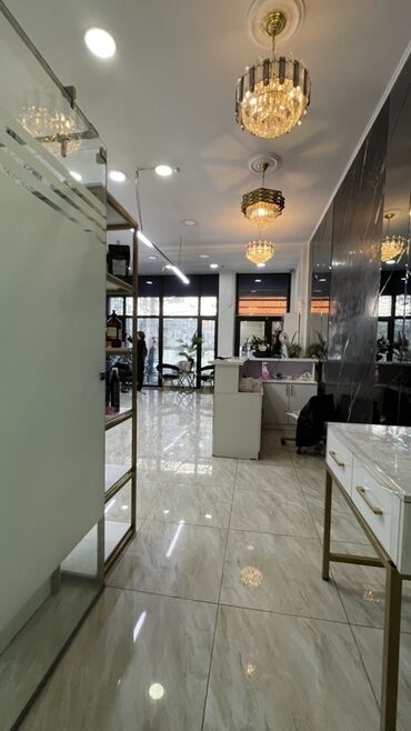 долгосрочная аренда с последующим выкупом: С полным спектром парикмахерских услуг. 📌 В аренду сдаются: 💅 Кабинет