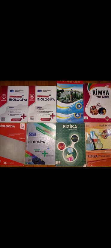 Kitablar, jurnallar, CD, DVD: Kitablar təmiz və səliqəlidir. Təcili satılır. 2 kitab alana 2 kitab