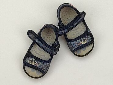dr martens buty: Buciki niemowlęce