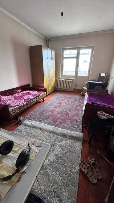 Продажа квартир: 1 комната, 40 м², 105 серия, 2 этаж, Старый ремонт