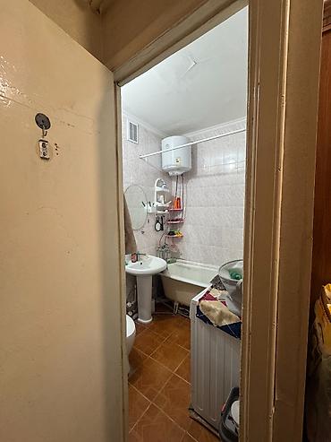 105 с: 1 комната, 35 м², 5 мкр 105 серия, 1 этаж, Свежий ремонт — 5