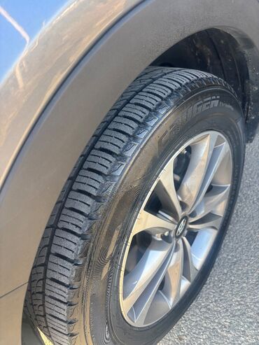 Avtomobil alışı: Əzik, vuruğu yoxdur. Şəhərə işə və evə sürülüb. Səliqəli saxlanılıb — 5