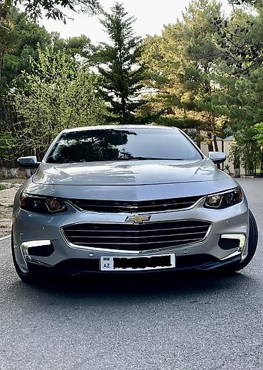 saganda satilan heyet evleri: Chevrolet Malibu: 1.5 l | 2017 il 208000 km Sedan — 4