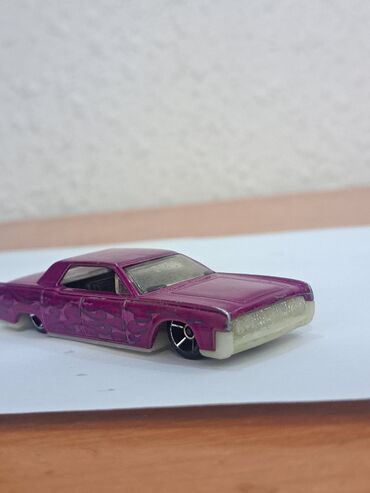 Игрушки: Оригинальное Редкий Коллекционная Машина Hot wheels