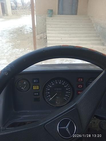 Грузовики: Грузовик, Mercedes-Benz, Стандарт, Б/у — 5