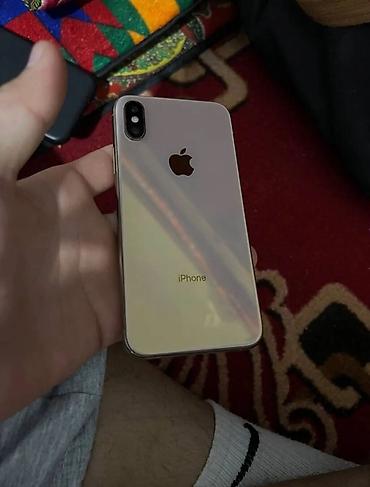 магнитола для авто: IPhone Xs, Б/у, 64 ГБ, Золотой, Чехол, 74 % — 2