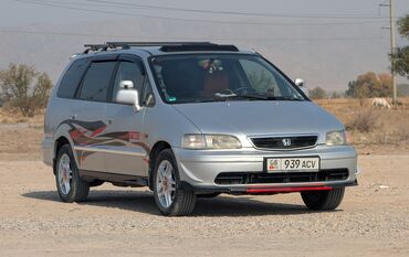 компрессор на фит: Honda Shuttle: 2000 г., 2.3 л, Автомат, Бензин, Минивэн
