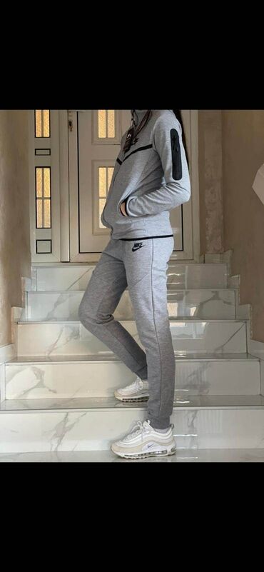 Gornji i donji deo: S-Xl. L — 4