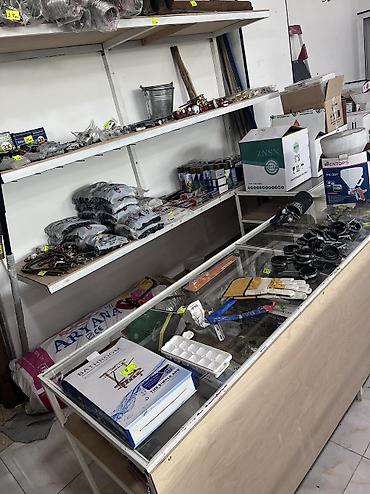 продажа ковров бу: İnşaat mağazası bağlanır. bütün mallar maya dəyərinən aşağı endirimlə — 5