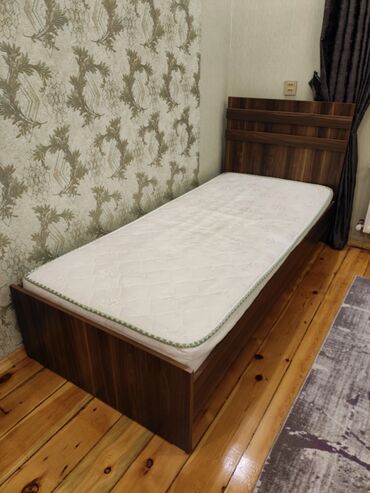 matras alti: Б/у, Односпальная кровать, Без подьемного механизма, С матрасом, Без выдвижных ящиков, Азербайджан