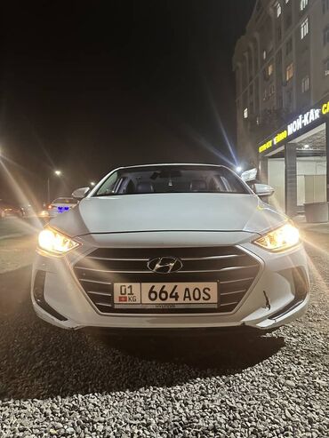 hyundai avante 2011: Hyundai Avante: 2016 г., 1.6 л, Автомат, Бензин, Седан
