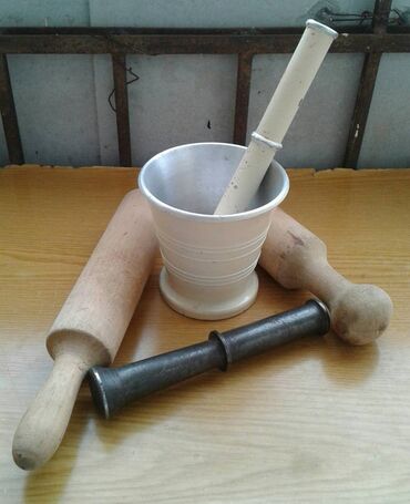 metbex tavanlari: Ступка с толкушками(СССР). для толчения овощей,орехов и раскатки