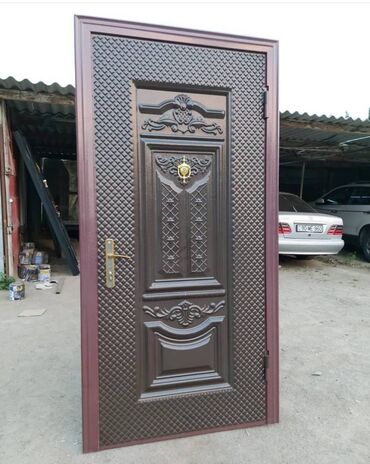 Giriş qapıları: Yeni Giriş qapısı Zəmanətli, Ödənişli quraşdırma, Ödənişli çatdırılma — 4