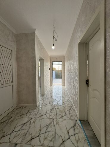 Həyət evləri və villaların satışı: Ramana qəs. 3 otaqlı, 85 kv. m, Kredit yoxdur, Yeni təmirli — 10