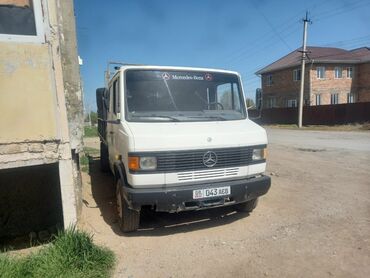 лоток бетон: Жүк ташуучу унаа, Mercedes-Benz, Дубль