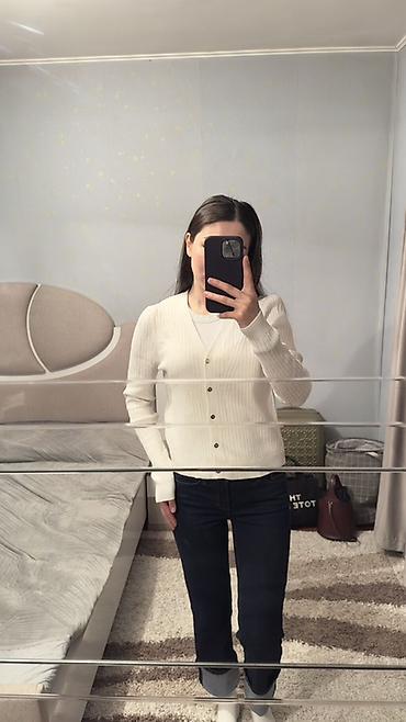 Другая женская одежда: Женская одежда — подборка базовых вещей - Юбка макси: легкая — 33