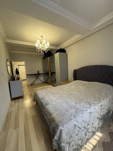 lokbatanda satilan evler: 2 otaqlı, Yeni tikili, 78 kv. m