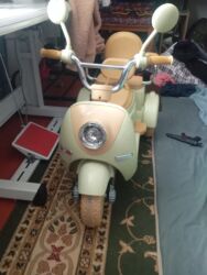 аккумуляторные батареи для игрушечных машин: Детский электрокар, Новый