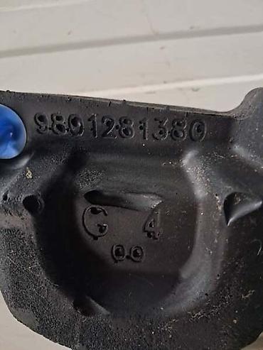 sklatka: GUMA-SUNDJER HAUBE ZA PEUGEOT 2008 OD 2013. DO 2019. GOD — 3