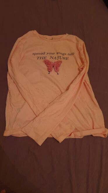 женская розовая рубашка: Розовая кофта 11-12 лет+рандомный подарок. Rozovu kofta 11-12 yaş