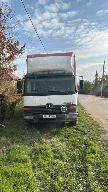 7 орундуу машина: Жеңил жүк ташуучу унаа, Mercedes-Benz, Стандарт, 3 т, Колдонулган