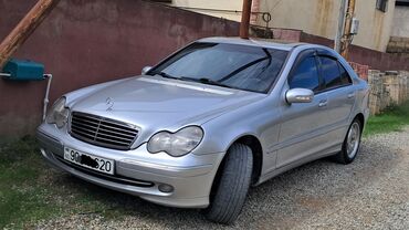 İnformatika: Mercedes-Benz C 240: 2.6 l | 2000 il Sedan
