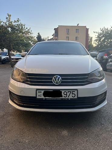 фольксваген поло л с: Volkswagen Polo sedan – ağ rəng, 4 qapı, AZ nömrə nişanlı. Əsas — 1