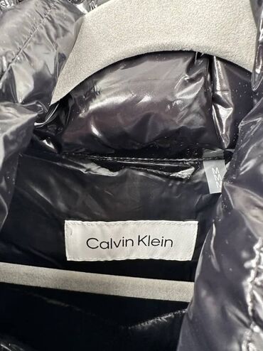 Пуховики и зимние куртки: Пуховик, По колено, США, Лакированный, M — 3