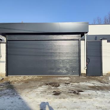 Секционные ворота: Автоматические, Alutech, Для холодильника, Для гаража, Для контейнера, С калиткой, Оптом, Новый, Бесплатная установка — 22