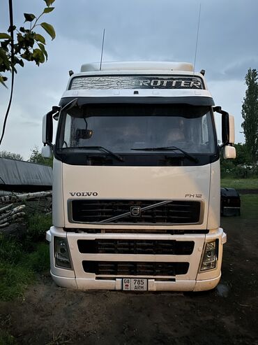 лехкий грузовой: Сүйрөгүч, Volvo, 2002 г., Прицепсиз