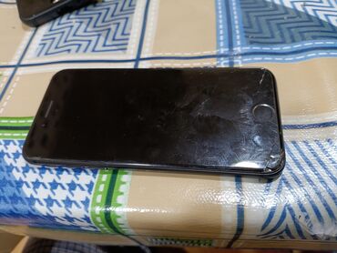 Вилки: IPhone 7, 32 ГБ, Jet Black, Отпечаток пальца