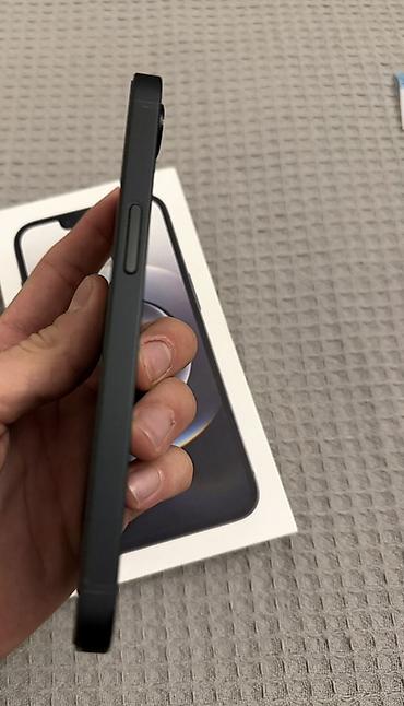 iphone 6 yeni: IPhone 16e, 128 GB, Qara — 4