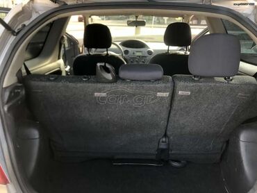 Toyota: Toyota Yaris: 1 l. | 2004 έ. Χάτσμπακ — 5