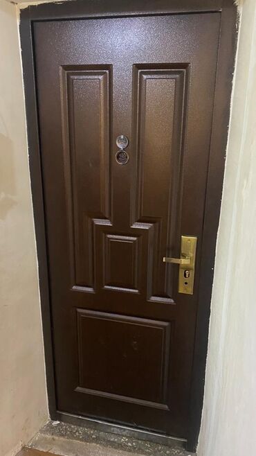 двери для комнат: Входная дверь, Металл, Правосторонний механизм, Б/у, 208 * 97, Самовывоз