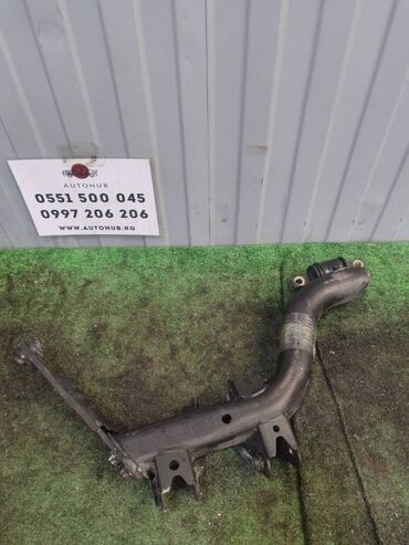 Коробки передач: Задний правый рычаг Honda