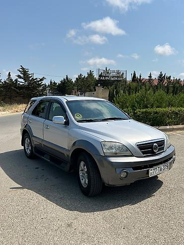 Kia: Kia Sorento: 2.5 l | 2004 il Ofrouder/SUV — 9