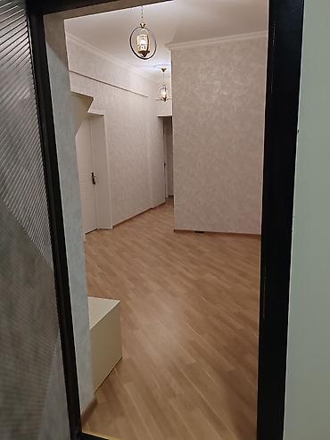 bayilda ev: Bayıl, 2 otaqlı, Yeni tikili, m. İçərişəhər, 103 kv. m — 2