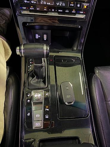 Kia: Kia K7: 2019 г., Седан — 7