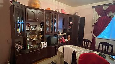 полка для книг: Qonaq otağı üçün iri divar qarnituru Real alıcıya endirim olunacaq - — 1