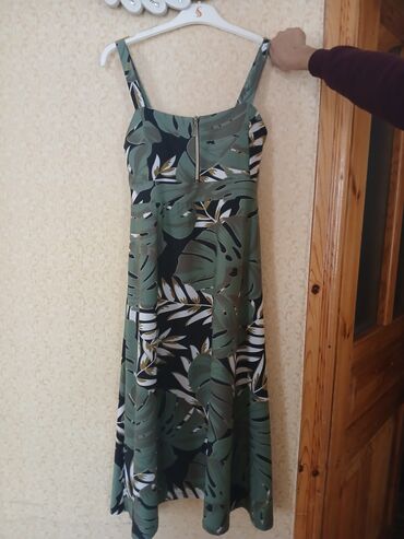 платья на прокат баку: Gündəlik don, Midi, One size lalafo.az -da платья на прокат баку: Gündəlik don, Midi, One size