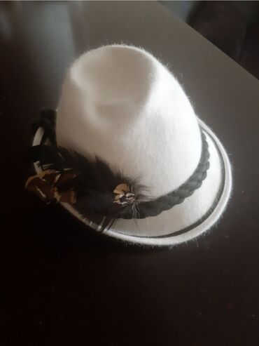 Baş geyimləri: Qadın papaqları — 11