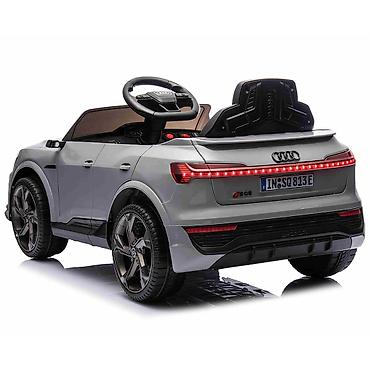 sat citizen: Dečiji Auto AUDI SQ8 – sivi (zvanično licenciran mini model) Šifra — 4
