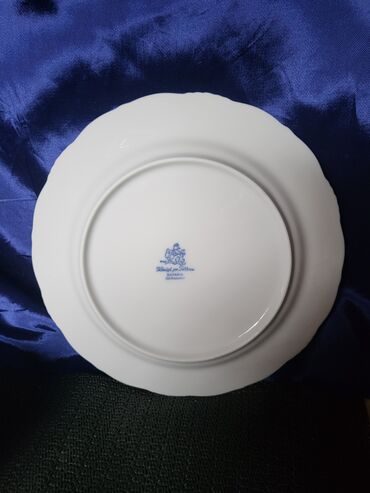 Ostali antikviteti: Servis za 6 osoba 1968g.Bavaria Koniglich Tettau. Servis za na lalafo.rs — 17 Ostali antikviteti: Servis za 6 osoba 1968g.Bavaria Koniglich Tettau. Servis za — 17