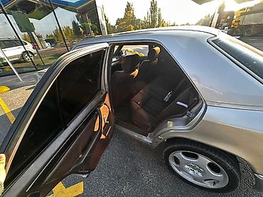 панель ауди а4: Mercedes-Benz W124: 1994 г., 2.2 л, Автомат, Седан — 8