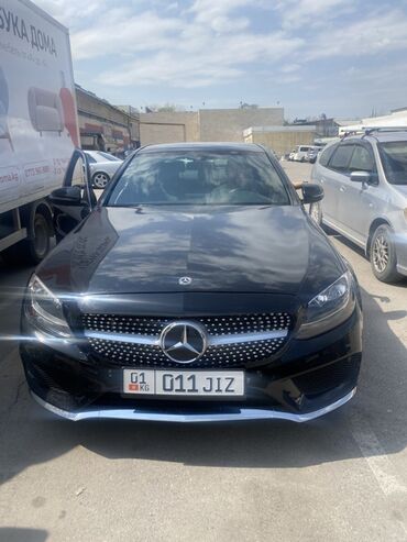 лобовое стекло на мерс 124: Mercedes-Benz C-Class: 2018 г., 2 л, Автоматические, Бензин, Седан